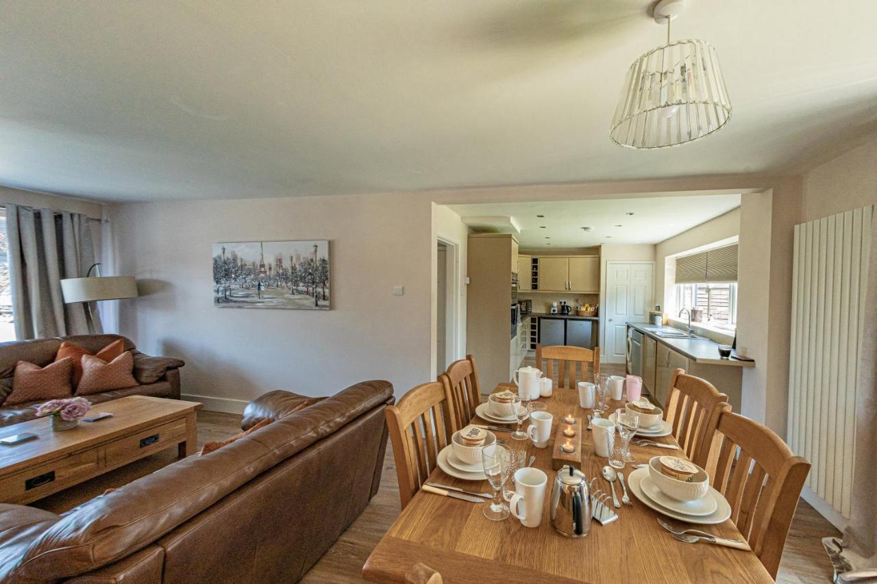 Styche View, Beautiful 4 Bedroom Home Available มาร์เก็ต เดรย์ตัน ภายนอก รูปภาพ
